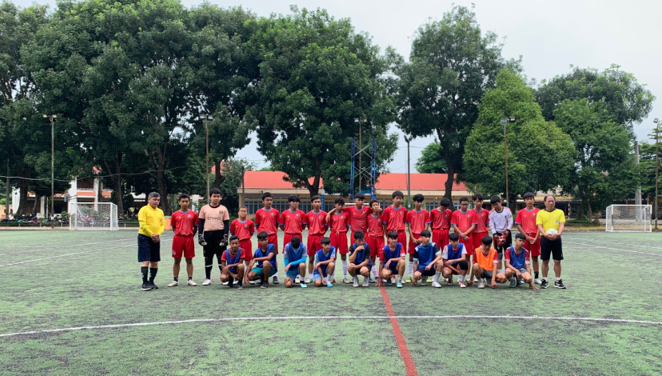 Giao lưu bóng đá hè 2024: Kết nối giữa thanh thiếu niên xã Đoàn Kết và Trường THCS THSP Lý Tự Trọng